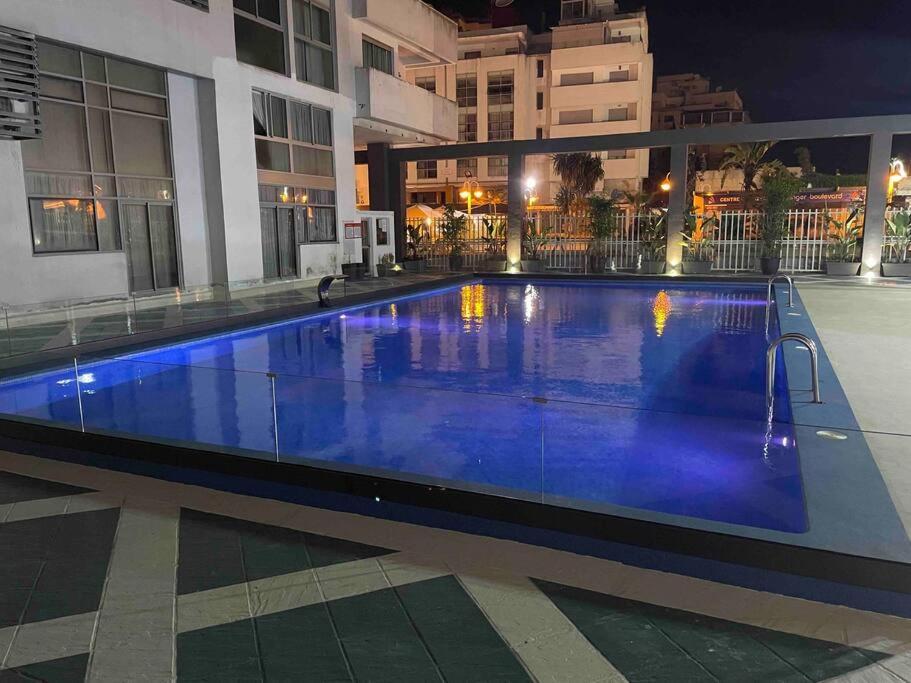 Royale Duplexe Pleine Centre Tanger Διαμέρισμα Εξωτερικό φωτογραφία