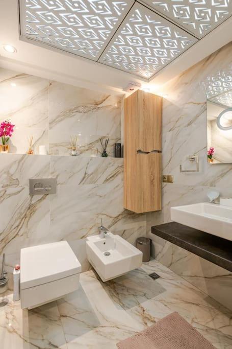 Royale Duplexe Pleine Centre Tanger Διαμέρισμα Εξωτερικό φωτογραφία