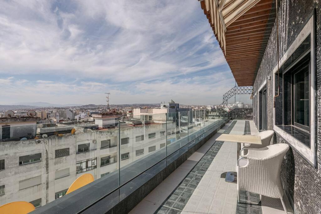 Royale Duplexe Pleine Centre Tanger Διαμέρισμα Εξωτερικό φωτογραφία