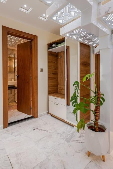 Royale Duplexe Pleine Centre Tanger Διαμέρισμα Εξωτερικό φωτογραφία
